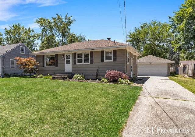 Homes for sale in Jenison, MI | 7695 Thomas Ave, Jenison, MI 49428 | MLS# 70541316