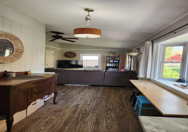 5th image of 704 Garwood St, Mount Pleasant, MI 48858 | MLS# 50215800