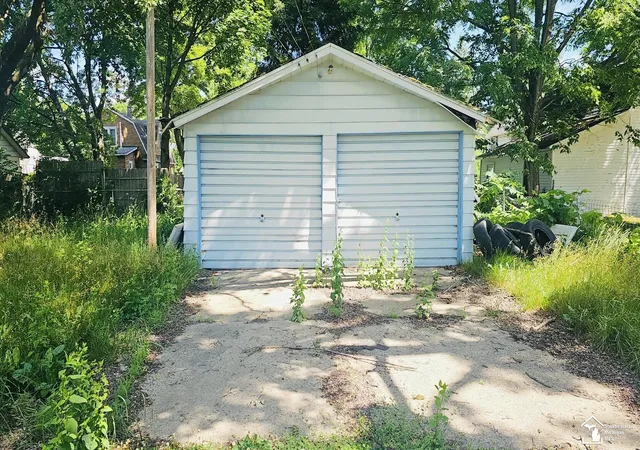 5th image of 435 Emmett E St, Battle Creek, MI 49017 | MLS# 50215444