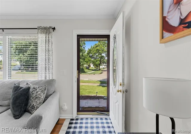 Homes for sale in Lansing, MI | 2914 Amherst Dr, Lansing, MI 48906 | MLS# 61008419