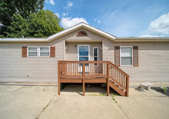 Photo 3 of Single family home for sale at 500 Rio Grande Dr, Adrian, MI 49221 | MLS# 70555262 | Listing updated on 2026-09-01