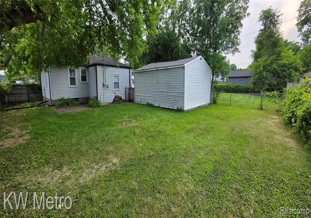 Homes for sale in Hazel Park, MI | 30 W Maxlow Ave, Hazel Park, MI 48030 | MLS# 61003914