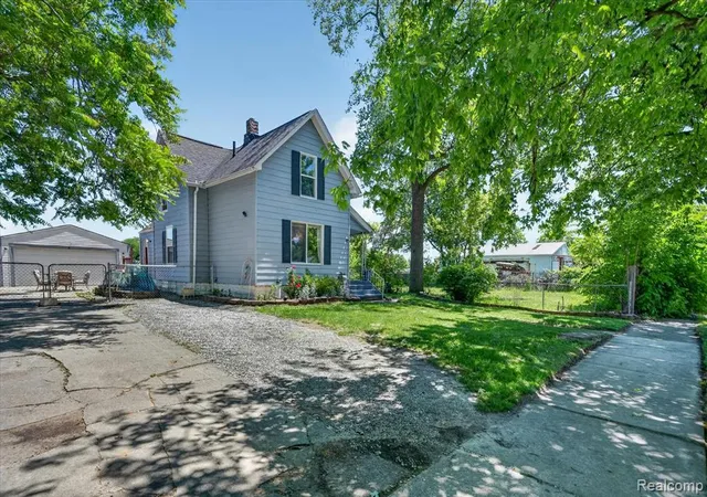 Photo 2 of Sale Pending at 47 Avery St, Mount Clemens, MI 48043 5900 | MLS# 61001082 | Listing updated on 2026-08-30