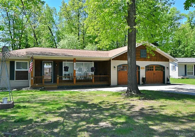 Homes for sale in Saint Helen, MI | 1791 Grouse Ln, Saint Helen, MI 48656 | MLS# 60999118