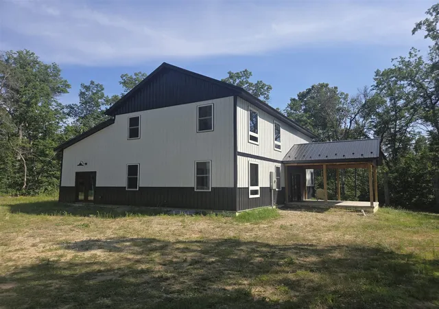3rd image of 2873 W Oliver St, Baldwin, MI 49304 | MLS# 70545190