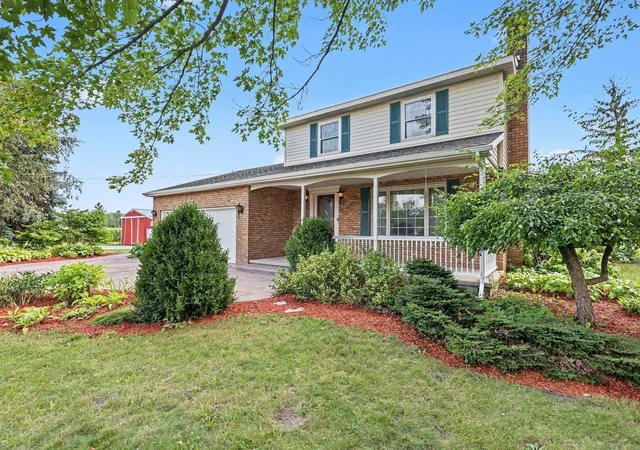 Photo 2 of Sale Pending at 3979 Townline Rd, Standish, MI 48658 | MLS# 50220104 | Listing updated on 2026-08-31