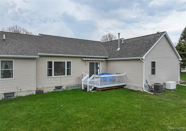 Homes for sale in Flushing, MI | 7039 Rosewood Dr, Flushing, MI 48433 | MLS# 60983709