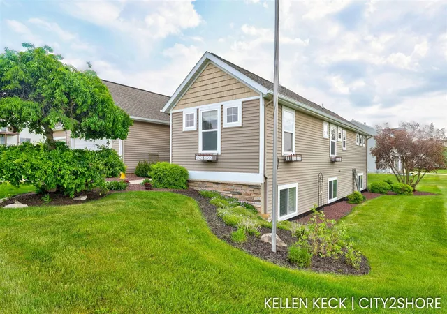 image of 7786 Thornburst Ct Se, Byron Center, MI 49315 | MLS# 70550821