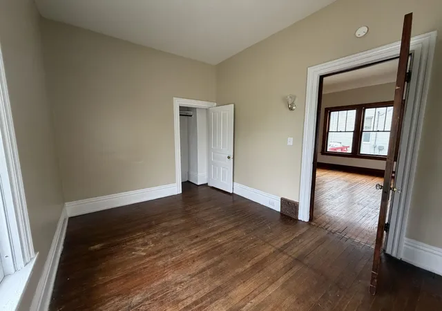 3rd image of 504 N Catherine St, Bay City, MI 48706 | MLS# 50205596