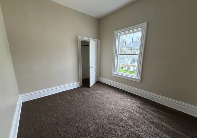 5th image of 504 N Catherine St, Bay City, MI 48706 | MLS# 50205596