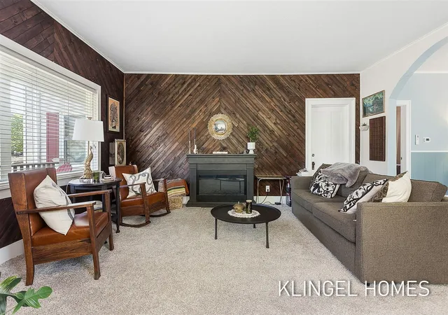 5th image of 308 Franklin St, Grand Haven, MI 49417 | MLS# 70536472