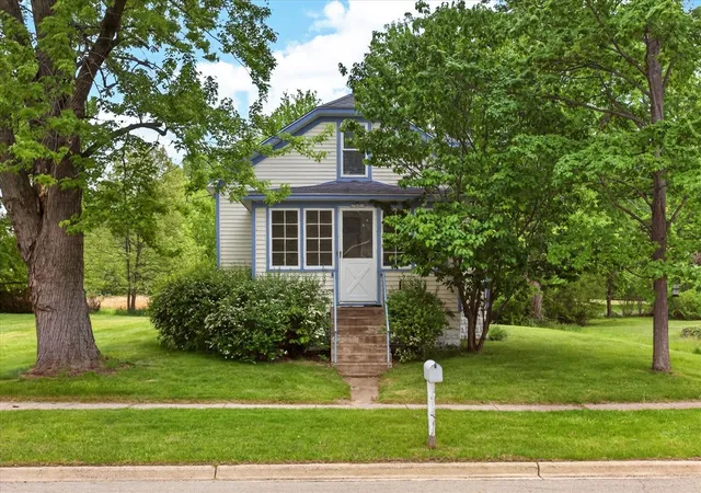 Homes for sale in New Buffalo, MI | 1007 W Detroit St, New Buffalo, MI 49117 | MLS# 70532995