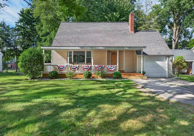 Photo 1 of Sale Pending at 801 Wyllys St, Midland, MI 48642 | MLS# 50219811 | Listing updated on 2026-09-14