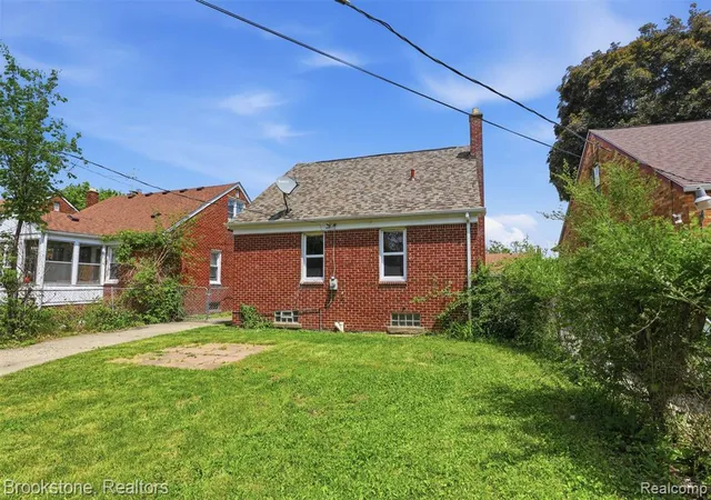 22nd image of 19759 Strathmoor St, Detroit, MI 48235 1612 | MLS# 60994574