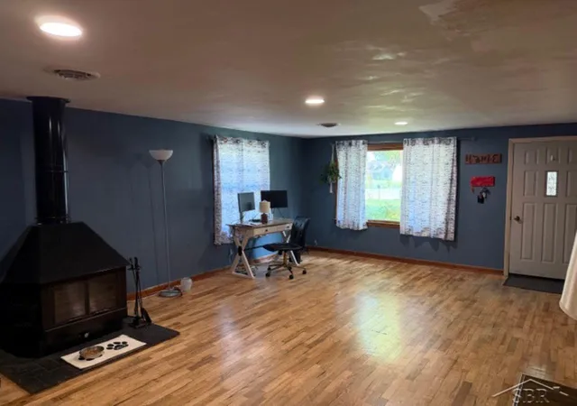 Homes for sale in Hemlock, MI | 15696 Gratiot Rd, Hemlock, MI 48626 | MLS# 50213626