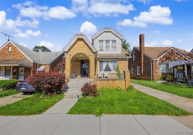 1st image of 6808 Abington Ave, Detroit, MI 48228 | MLS# 60998388