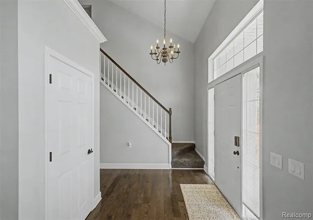 3rd image of 8179 Creekside Dr, Westland, MI 48185 | MLS# 61006624