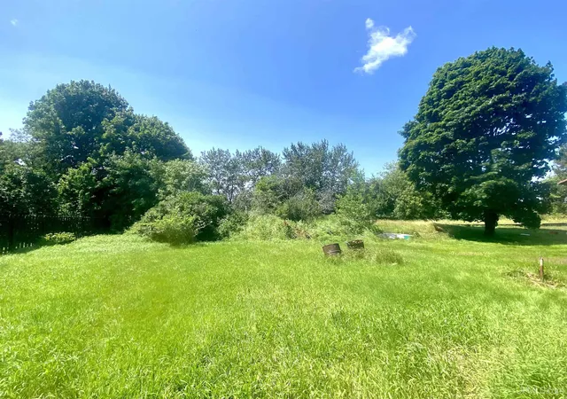 Photo 3 of Single family home for sale at 107 New Elm St, Manistique, MI 49854 | MLS# 50216630 | Listing updated on 2026-09-09