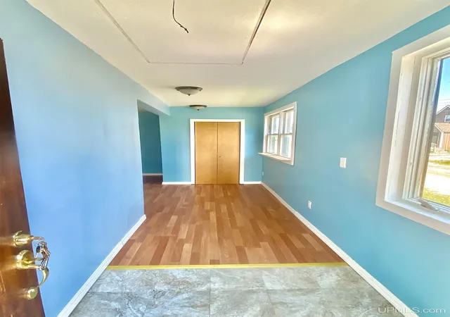 Photo 3 of Single family home for sale at 107 New Elm St, Manistique, MI 49854 | MLS# 50216630 | Listing updated on 2026-09-09