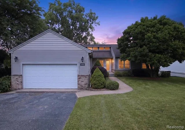 1st image of 2805 Coral, Brighton, MI 48114 | MLS# 61021163