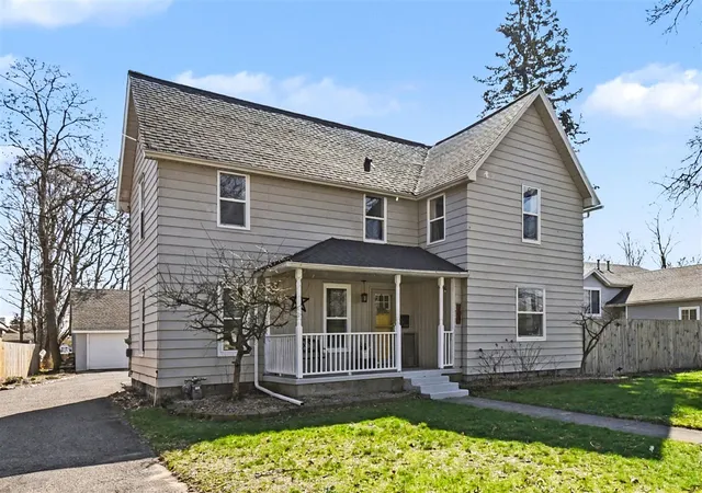 Homes for sale in Wayland, MI | 207 S Locust St, Wayland, MI 49348 | MLS# 70524534