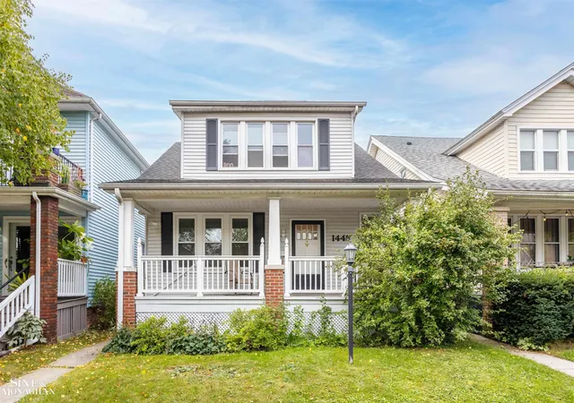 1st image of 1445 Lakepointe St, Grosse Pointe Park, MI 48230 | MLS# 50182701