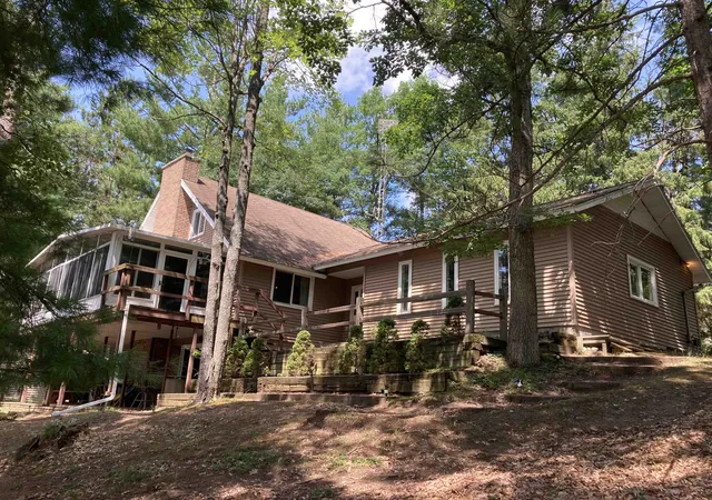 3rd image of 581 Abbott Rd, Rose City, MI 48654 | MLS# 80071952