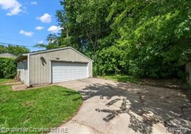 Homes for sale in Ferndale, MI | 2636 Mcdowell St, Ferndale, MI 48220 | MLS# 61009191