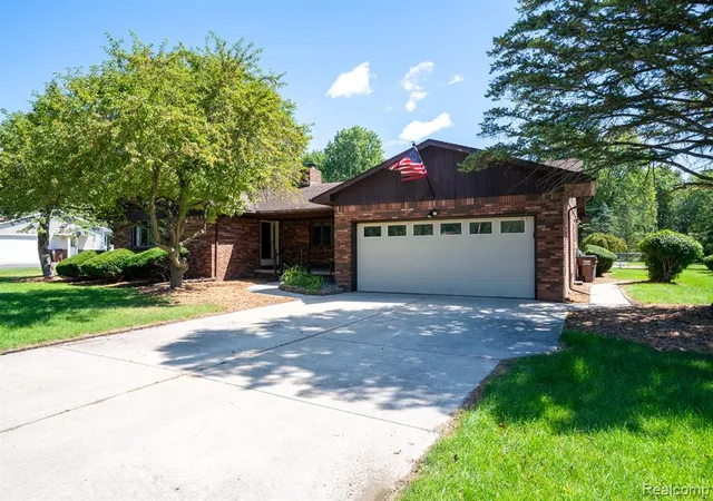 Photo 3 of Sale Pending at 12900 Maxwell Rd, Carleton, MI 48117 9787 | MLS# 61024262 | Listing updated on 2026-08-28