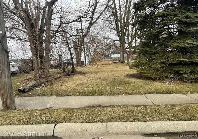 5th image of 4225 Kiefer Ave, Warren, MI 48091 | MLS# 60290814