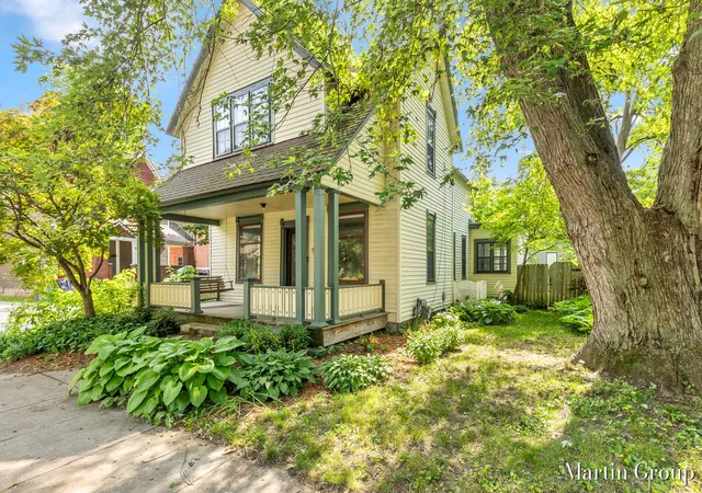 Photo 2 of Sale Pending at 100 Luton Ave, Grand Rapids, MI 49506 | MLS# 70542581 | Listing updated on 2026-07-07