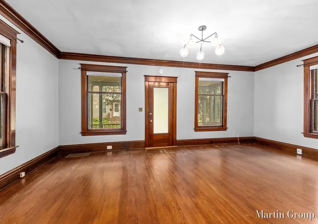 Photo 4 of Sale Pending at 100 Luton Ave, Grand Rapids, MI 49506 | MLS# 70542581 | Listing updated on 2026-07-07