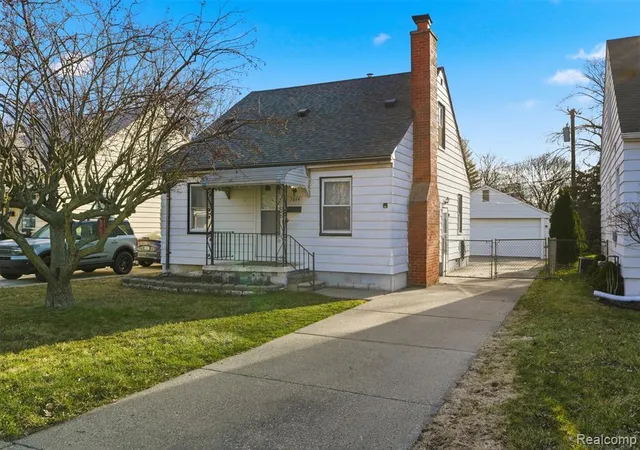 1st image of 5844 Gilman St, Garden City, MI 48135 | MLS# 61005144