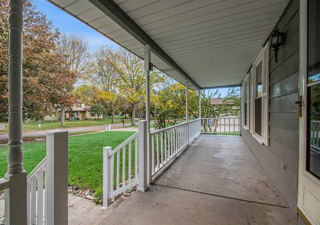 3rd image of 3041 Juneberry Ave Ave, Grand Rapids, MI 49508 | MLS# 70502165