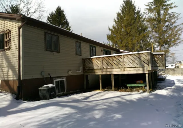Homes for sale in Lapeer, MI | 3732 Fish Lake Rd, Lapeer, MI 48446 | MLS# 60973531