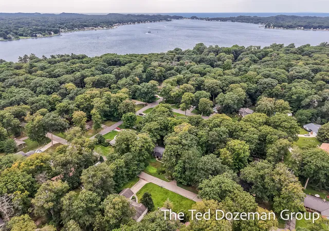 2nd image of 0 Marquette Ave, Holland, MI 49424 | MLS# 70553755