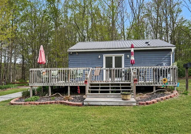 Homes for sale in Dowagiac, MI | 56751 Dailey Rd, Dowagiac, MI 49047 | MLS# 70530707