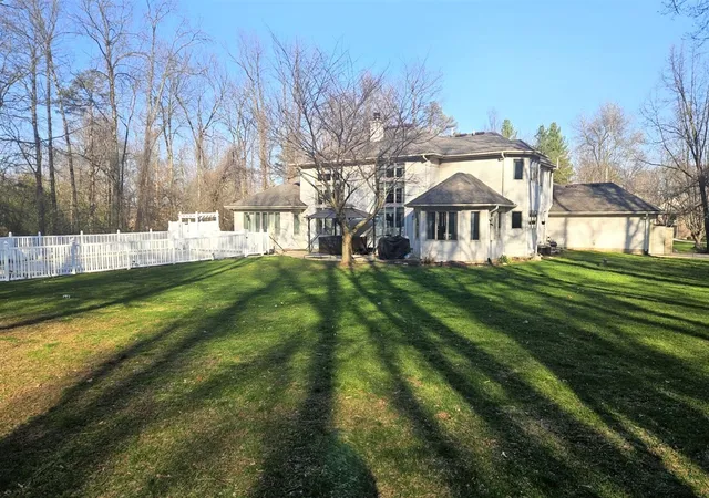 Homes for sale in Jackson, MI | 4922 Country Ln, Jackson, MI 49201 | MLS# 70524121