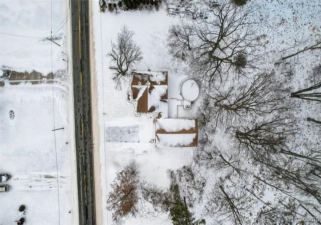 Homes for sale in Birch Run, MI | 3241 Curtis Rd, Birch Run, MI 48415 | MLS# 60965199