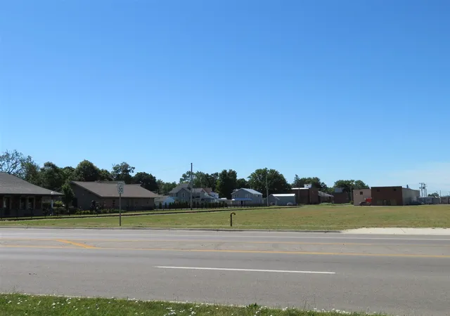 2nd image of 410 W Chicago Rd, Sturgis, MI 49091 | MLS# 70507415