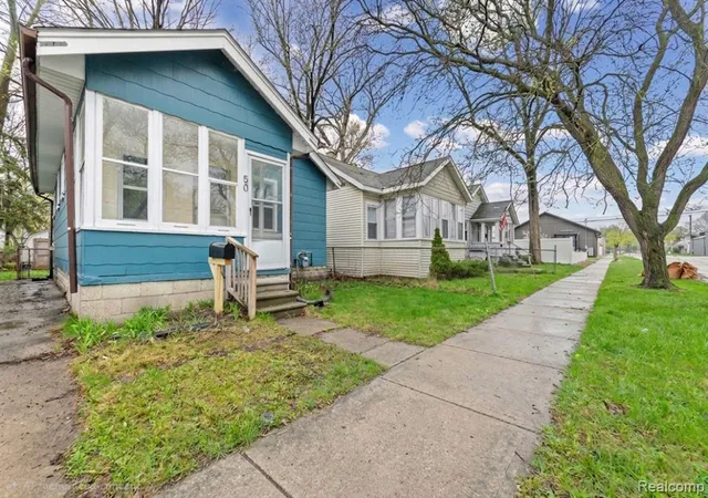 Homes for sale in Hazel Park, MI | 50 E Hayes Ave, Hazel Park, MI 48030 | MLS# 60985083