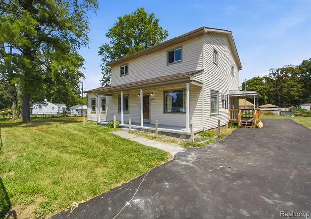 Photo 1 of Single family home for sale at 6011 Washington St, Romulus, MI 48174 1740 | MLS# 61012740 | Listing updated on 2026-09-10