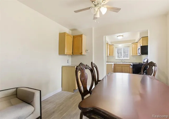 Photo 4 of Single family home for sale at 6011 Washington St, Romulus, MI 48174 1740 | MLS# 61012740 | Listing updated on 2026-09-10