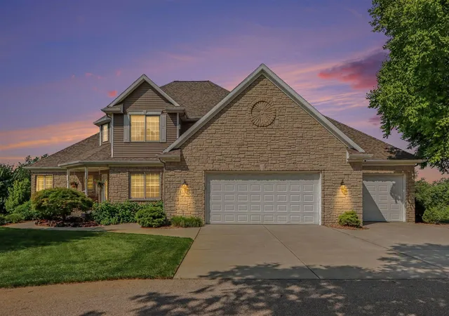 Photo 1 of Mansion for sale at 9269 Sedona Ridge Ct, Byron Center, MI 49315 | MLS# 70546549 | Listing updated on 2026-09-02