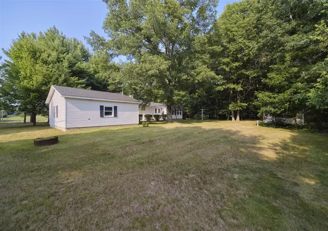 47th image of 2615 Hill Rd, Manistee, MI 49660 | MLS# 70551178