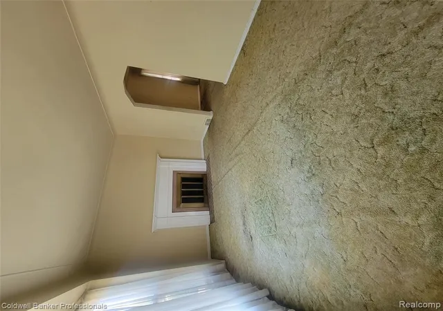 Photo 3 of Sale Pending at 19496 Snowden St, Detroit, MI 48235 1262 | MLS# 61025657 | Listing updated on 2026-09-09