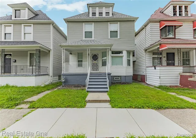 Photo 2 of Single family home for sale at 2493 Fischer, Detroit, MI 48214 | MLS# 61023455 | Listing updated on 2026-08-21