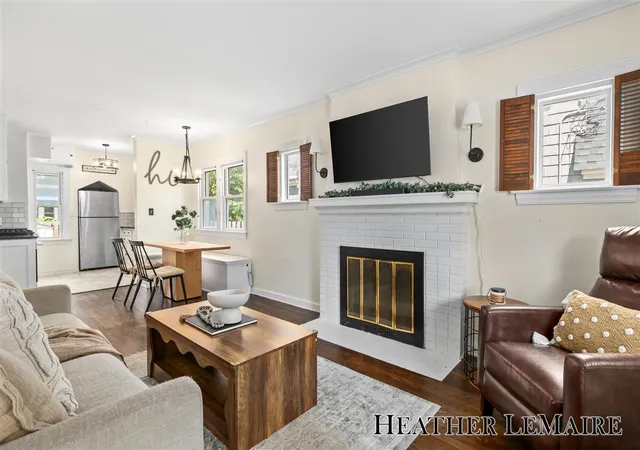 Photo 3 of Sale Pending at 515 Alger St, Grand Rapids, MI 49507 | MLS# 70547584 | Listing updated on 2026-07-26