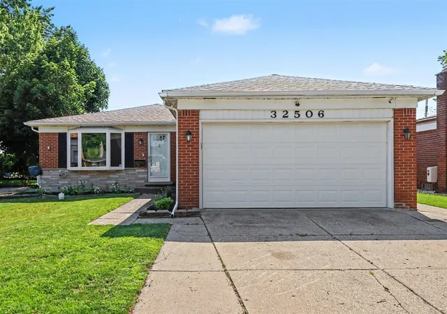 Homes for sale in Warren, MI | 32506 Shawn Dr, Warren, MI 48088 | MLS# 70544304