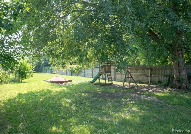 Photo 43 of Sale Pending at 23106 Hughes Ave, Hazel Park, MI 48030 | MLS# 61015096 | Listing updated on 2026-08-25